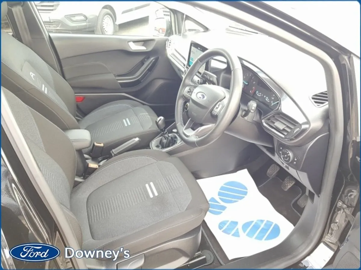 Ford Fiesta ACTIVE 1.0 PETROL - Image 2