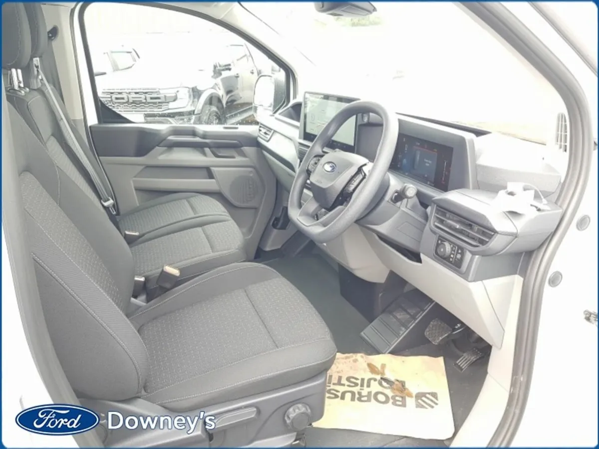 Ford Transit Custom TREND 2.5 PETROL HYBRID  6-SEA - Image 2