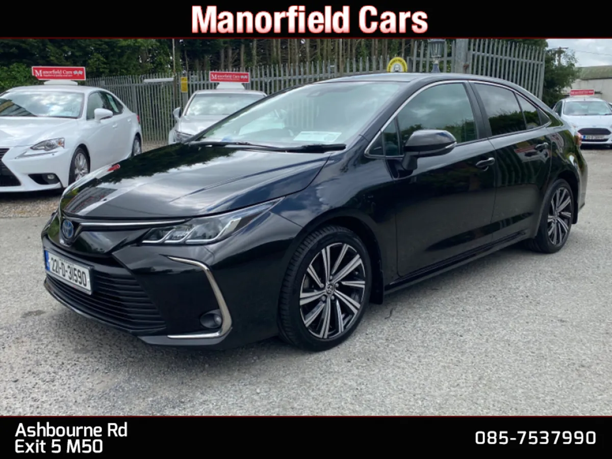 2022 221 Toyota Corolla Luna Sport 1.8 Hybrid - Image 4