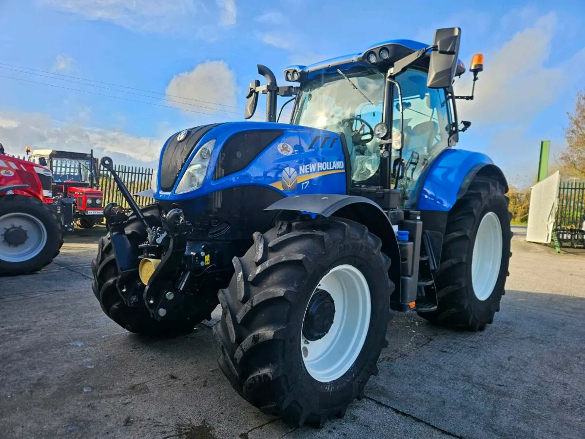 New Holland T7.175 Range Command - Image 1