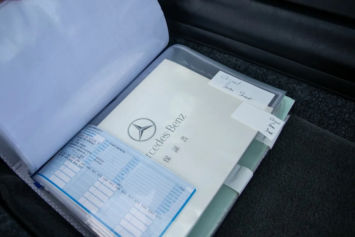 1995 MERCEDES W124 320E Estate Auto - Image 2