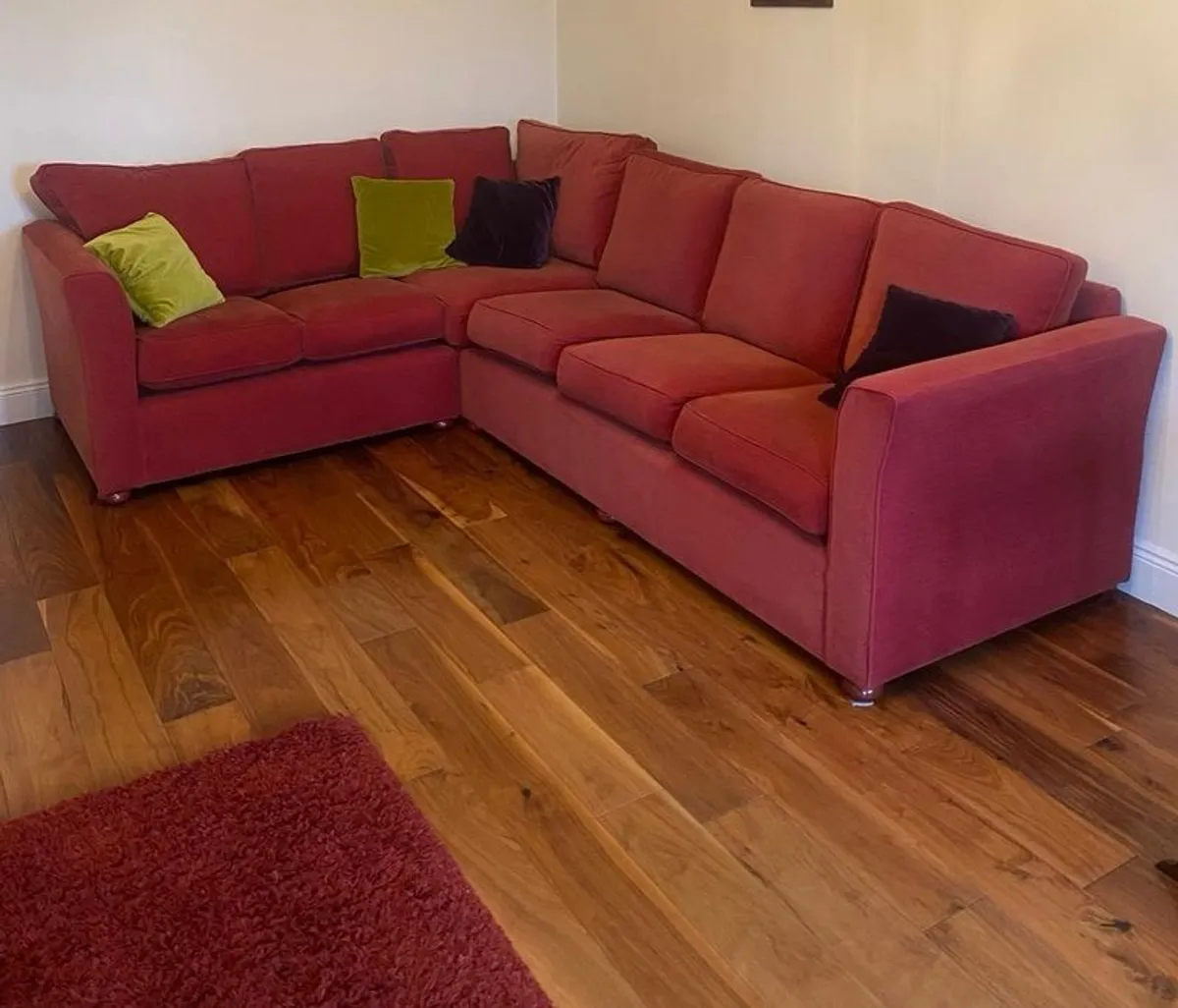 L shaped corner couch