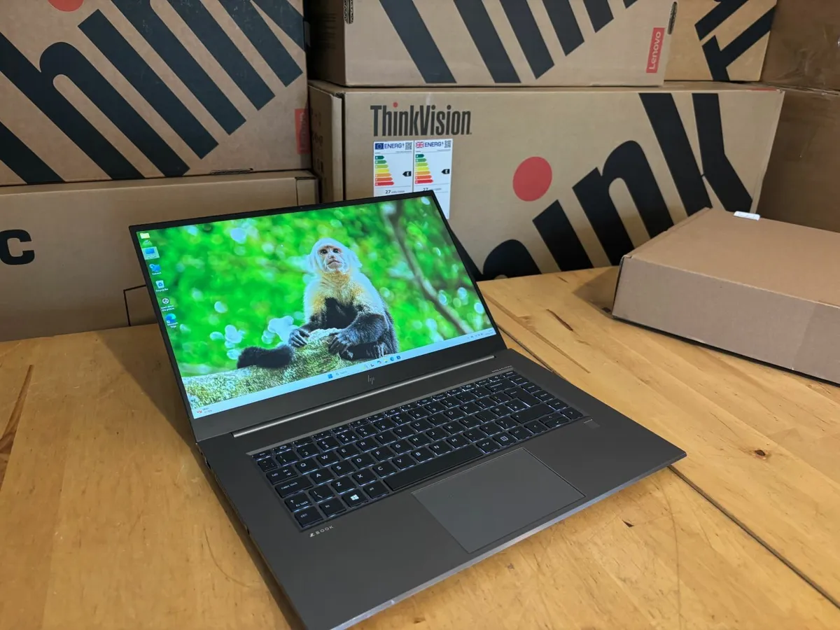 HP zBook Studio Laptops-Hex i7-Quadro Graphics-Vat - Image 2