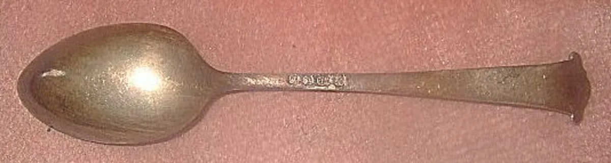 Vintage Silver 12 Tea Spoons & Sugar Tongs/Case - Image 3