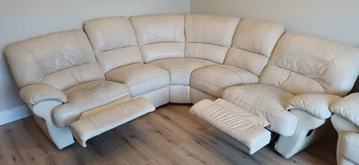 Cream leather corner recliner sofa, armchair and footstoll - Image 1