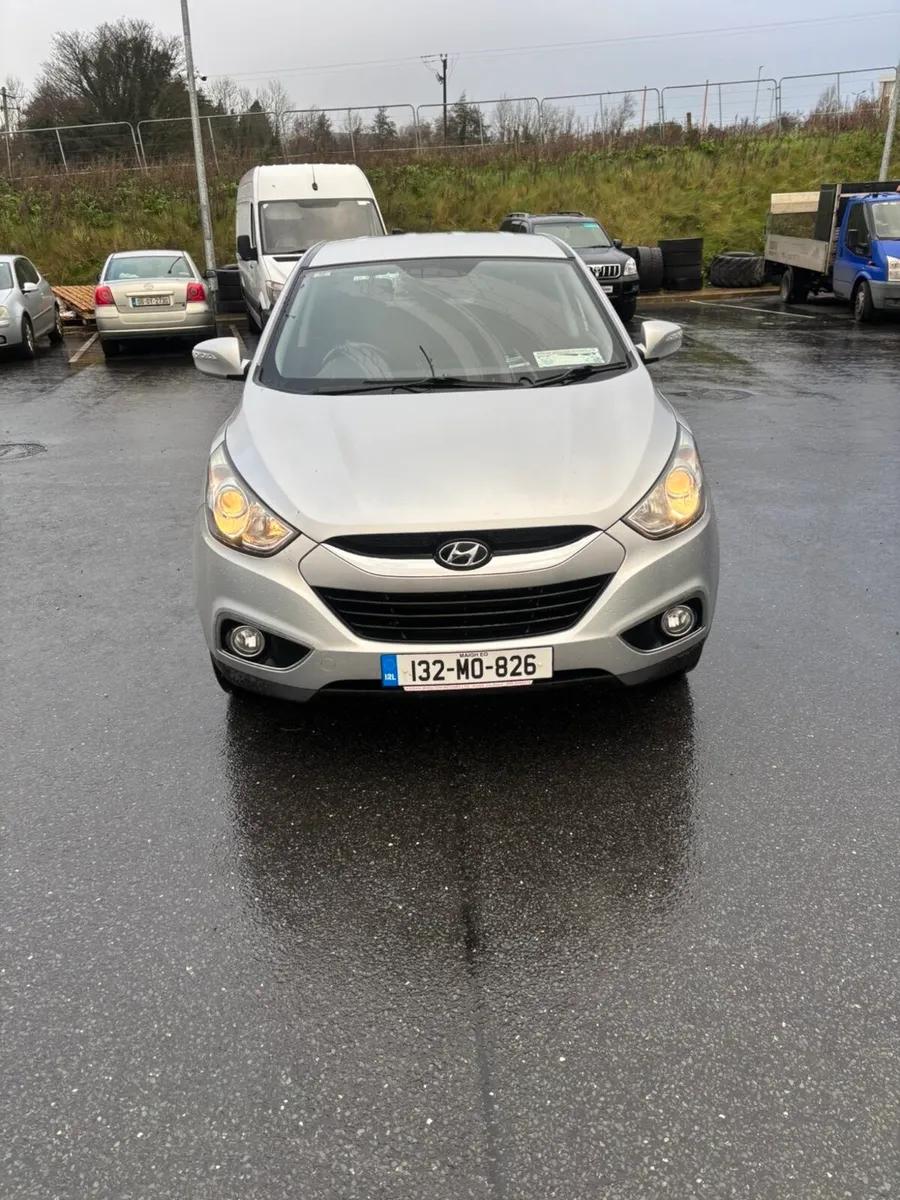 Hyundai ix35 - Image 2
