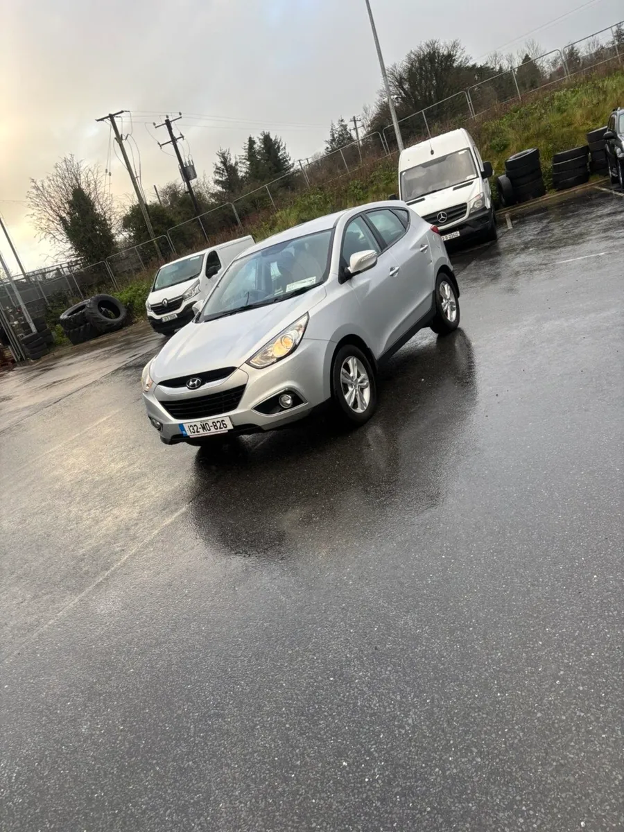 Hyundai ix35 - Image 1