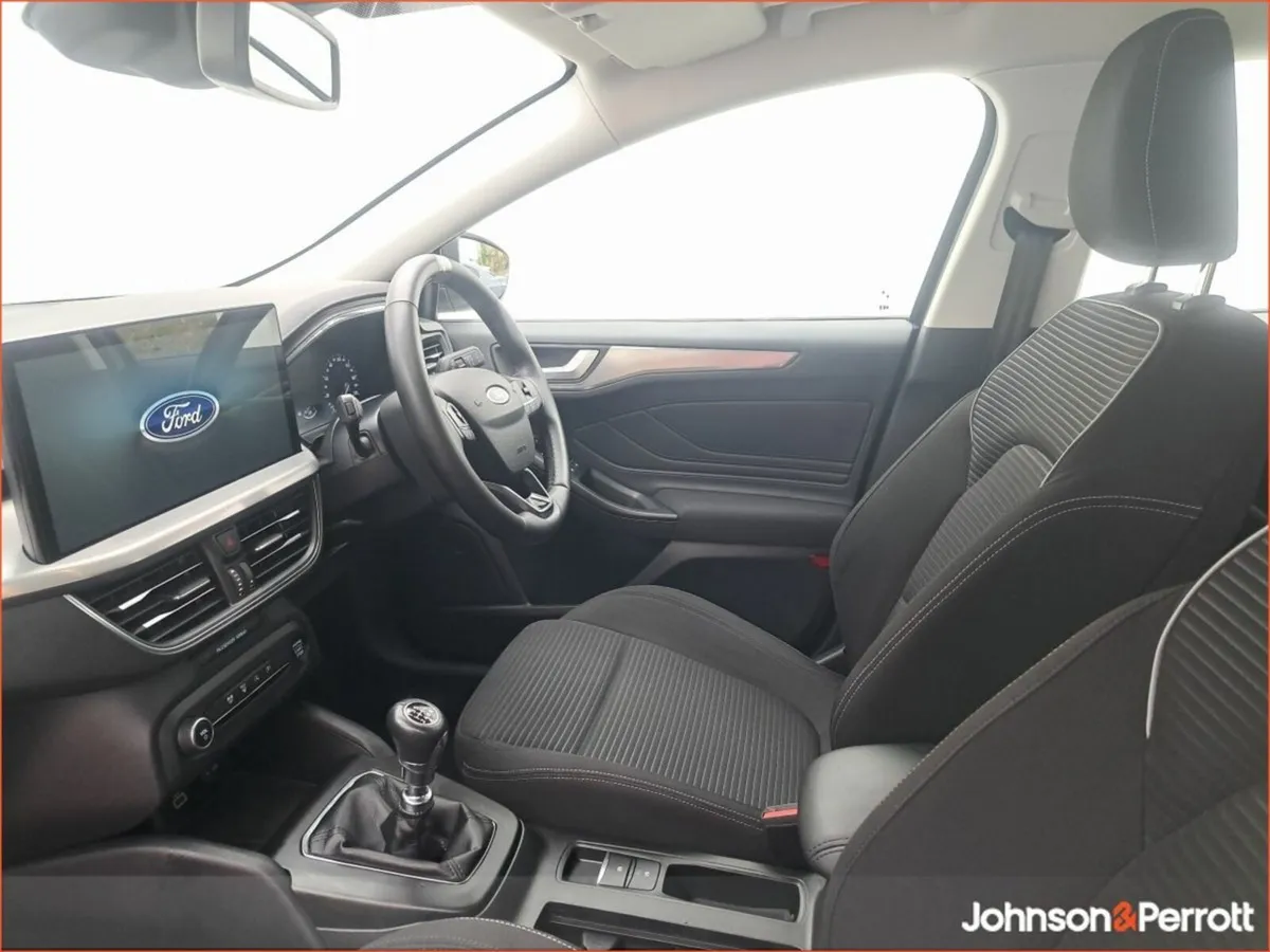 Ford Focus 1.0L EcoBoost 125PS Titanium - Image 4