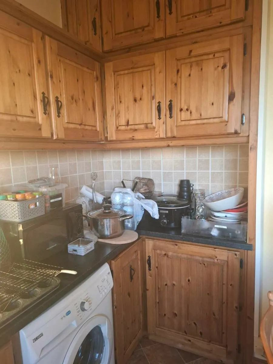 Kitchen - Image 4