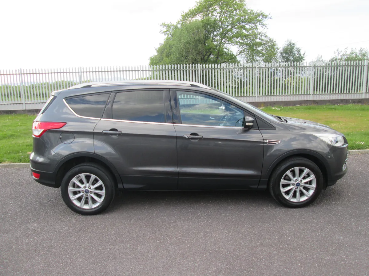 2016  Ford Kuga 2.0 Tdci Titanium Only 95,386 Km - Image 3