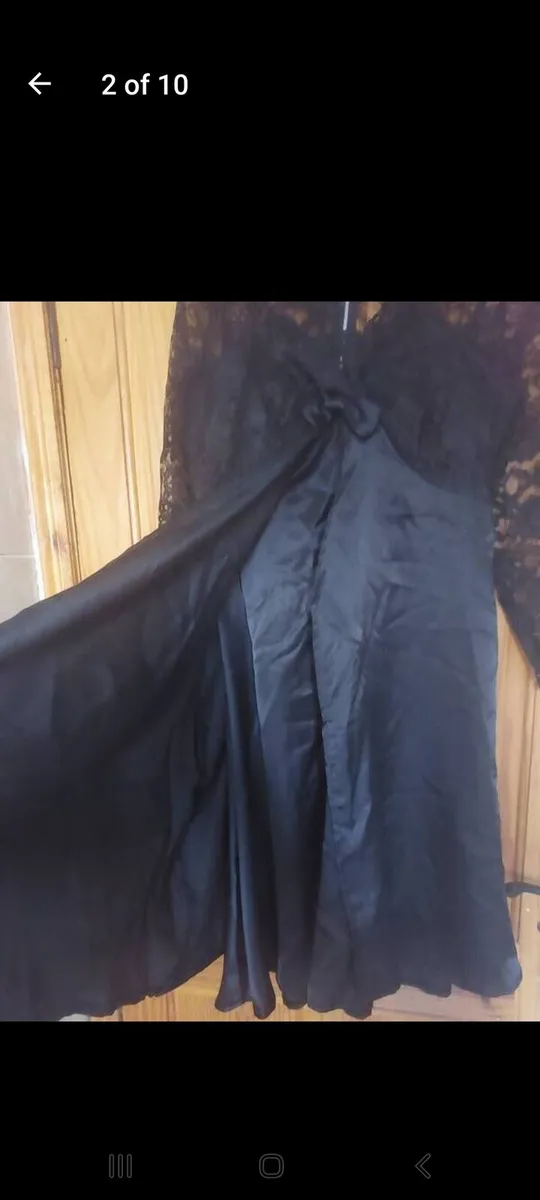 Vintage black lace dress (free post) - Image 2