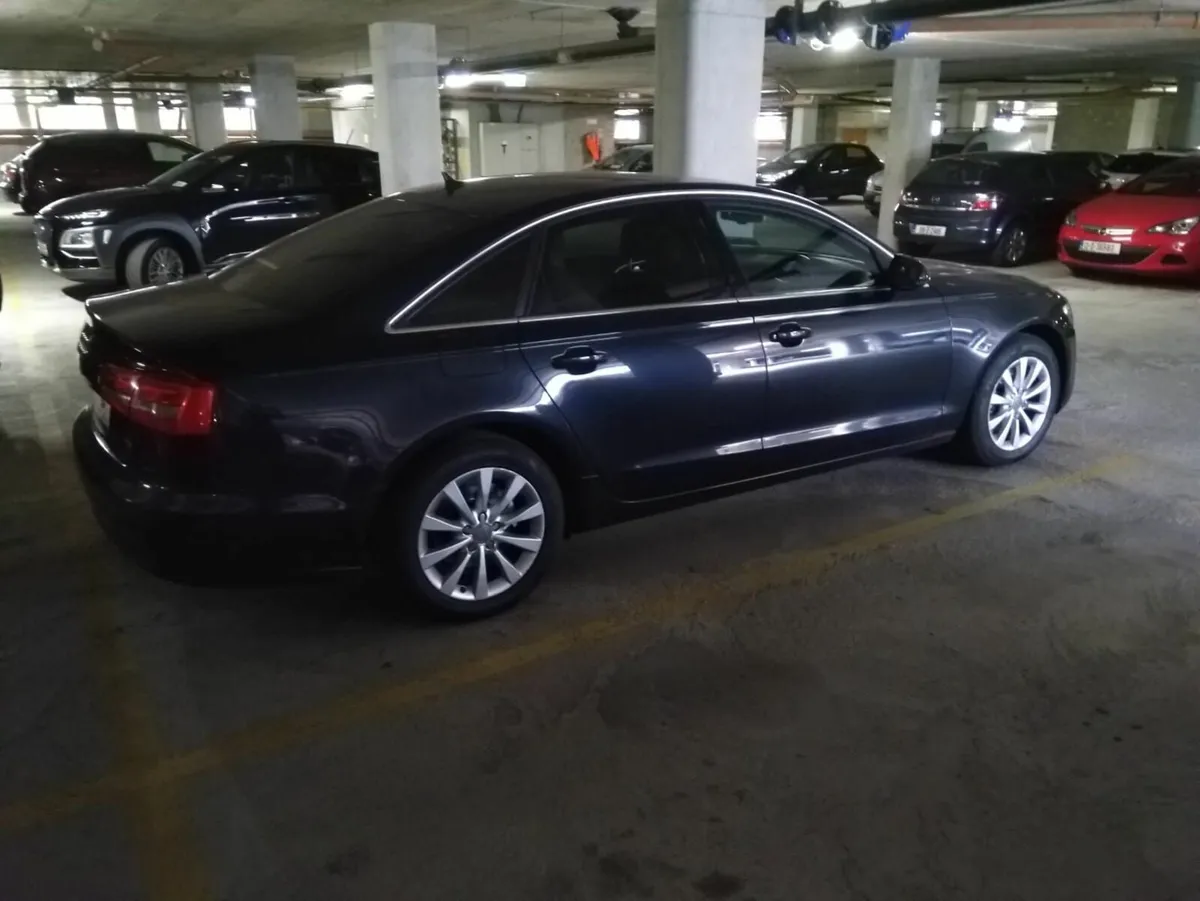 Audi A6 2012 - Image 2
