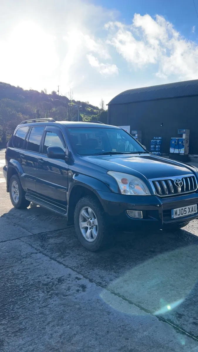 Toyota landcruiser - Image 1