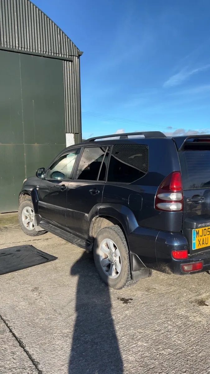 Toyota landcruiser - Image 3