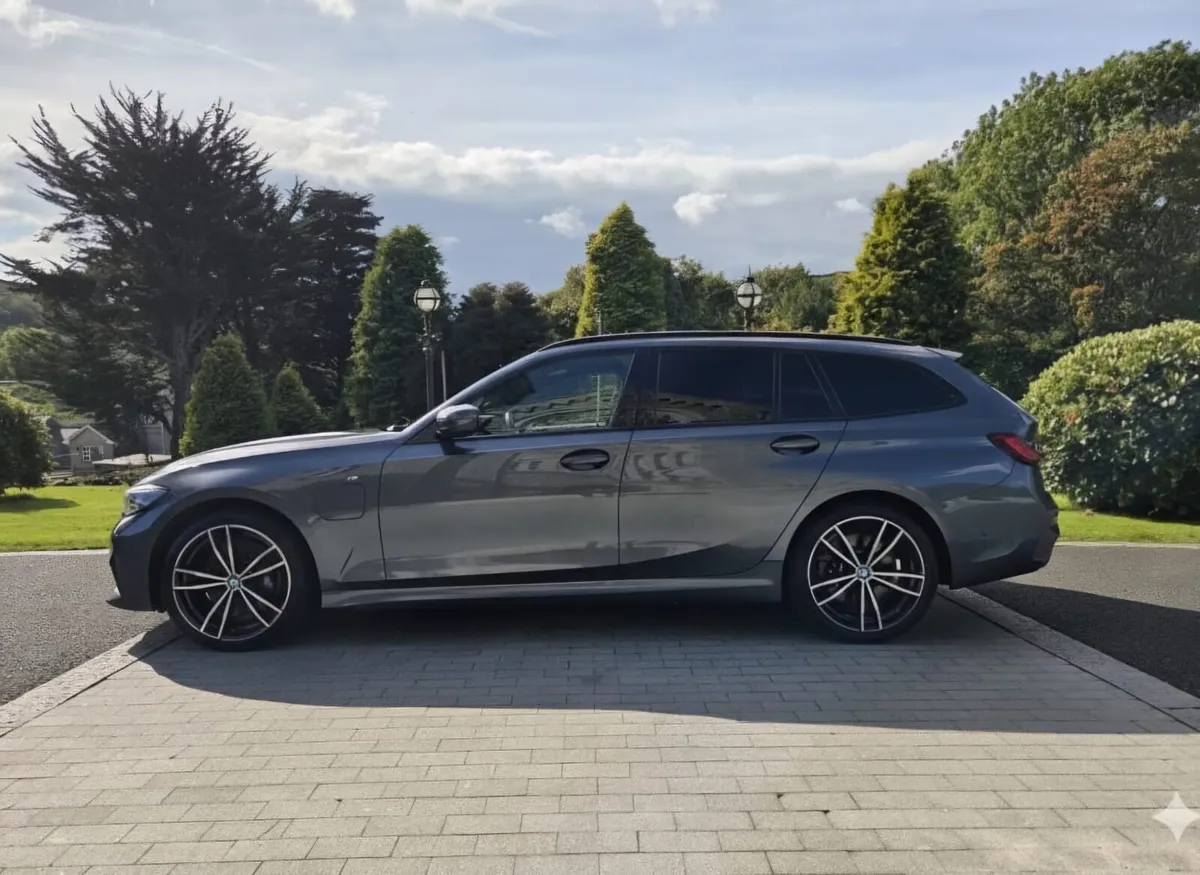 2021 BMW 330e M Sport Estate 288bhp Hybrid Automat - Image 4