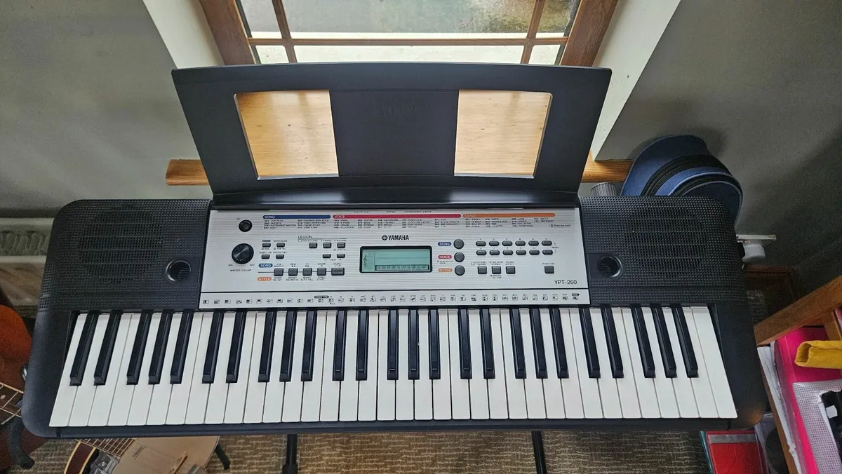 Yamaha Keyboard - Image 2