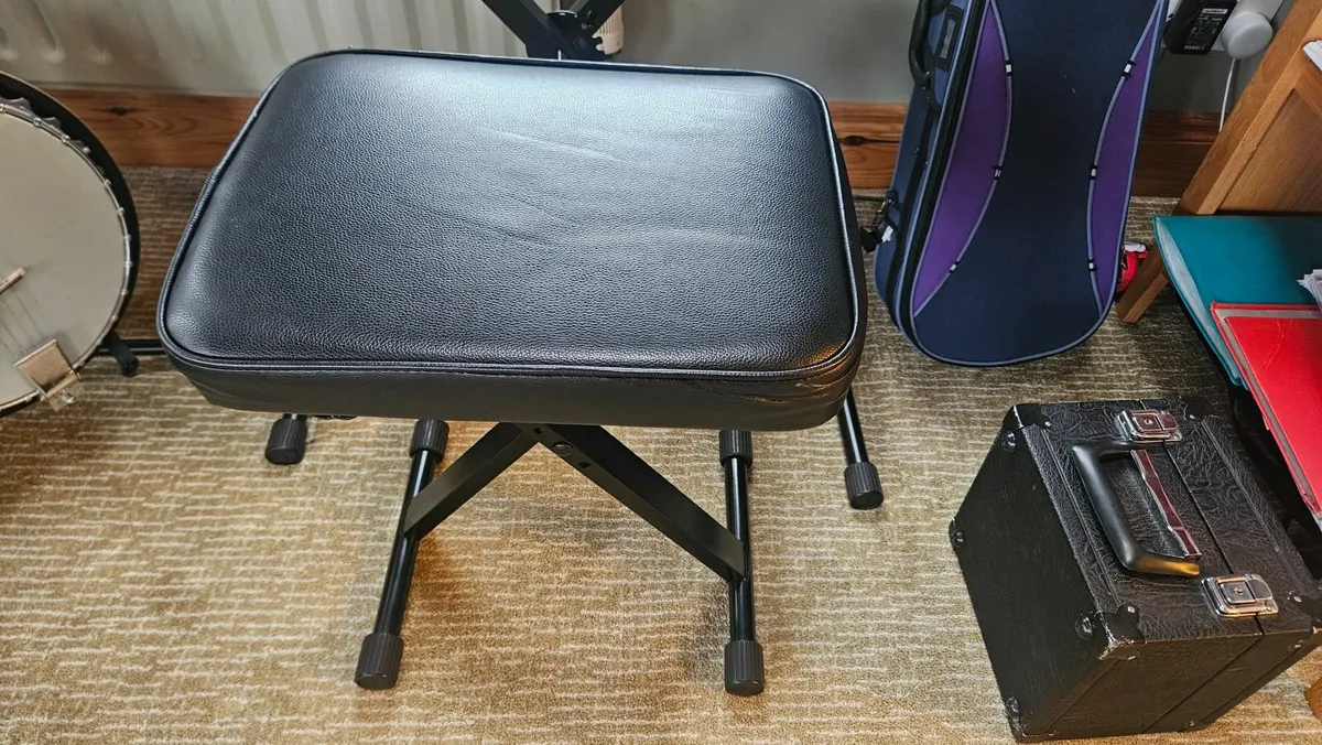 Yamaha Keyboard - Image 3