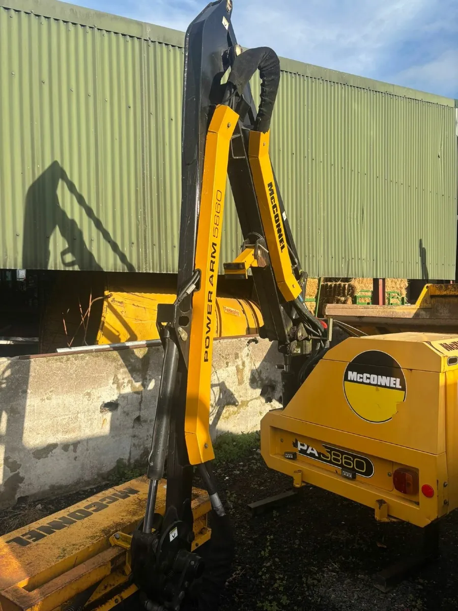 McConnel PA5860 - Image 1