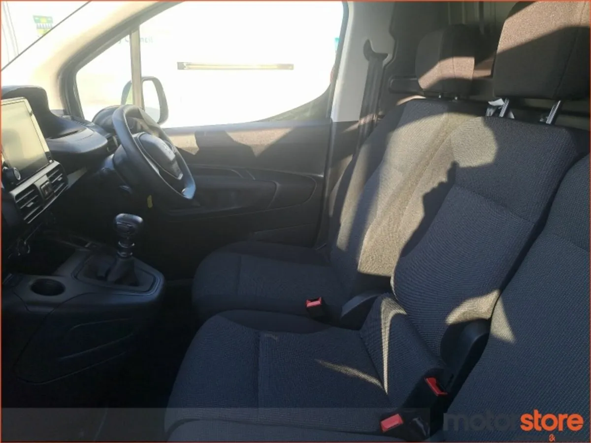 Peugeot Partner PARTNER ACTIVE PLUS1.5 HDI **EXCLU - Image 3