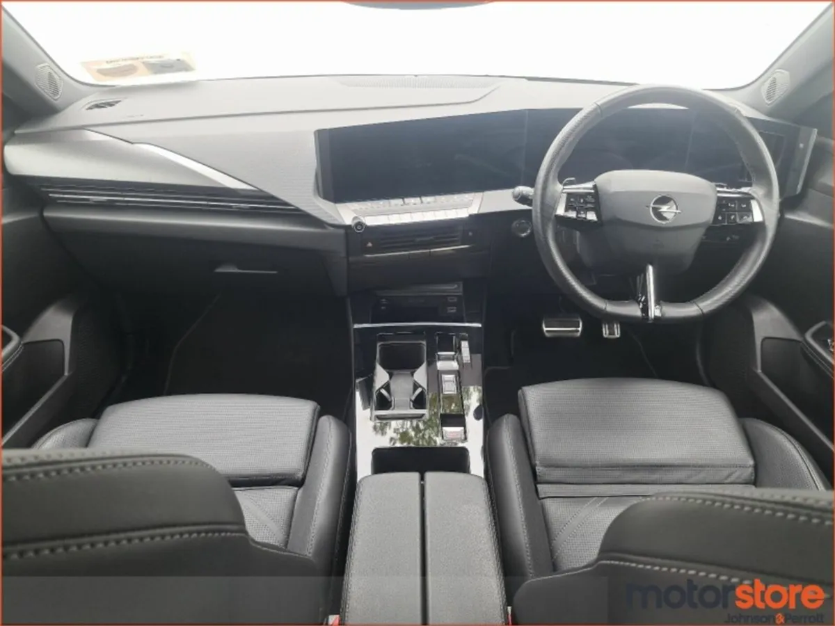 Opel Astra GS PHEV 1.6 180ps 8 Speed Auto - Image 4