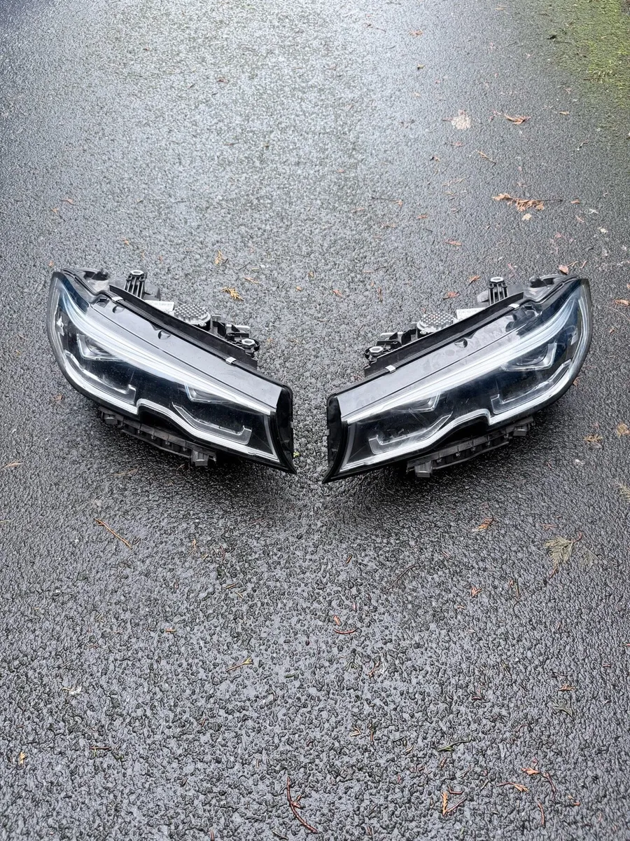 BMW 3, X3, X5 G20 / G01 / G05 HEADLIGHTS - Image 1