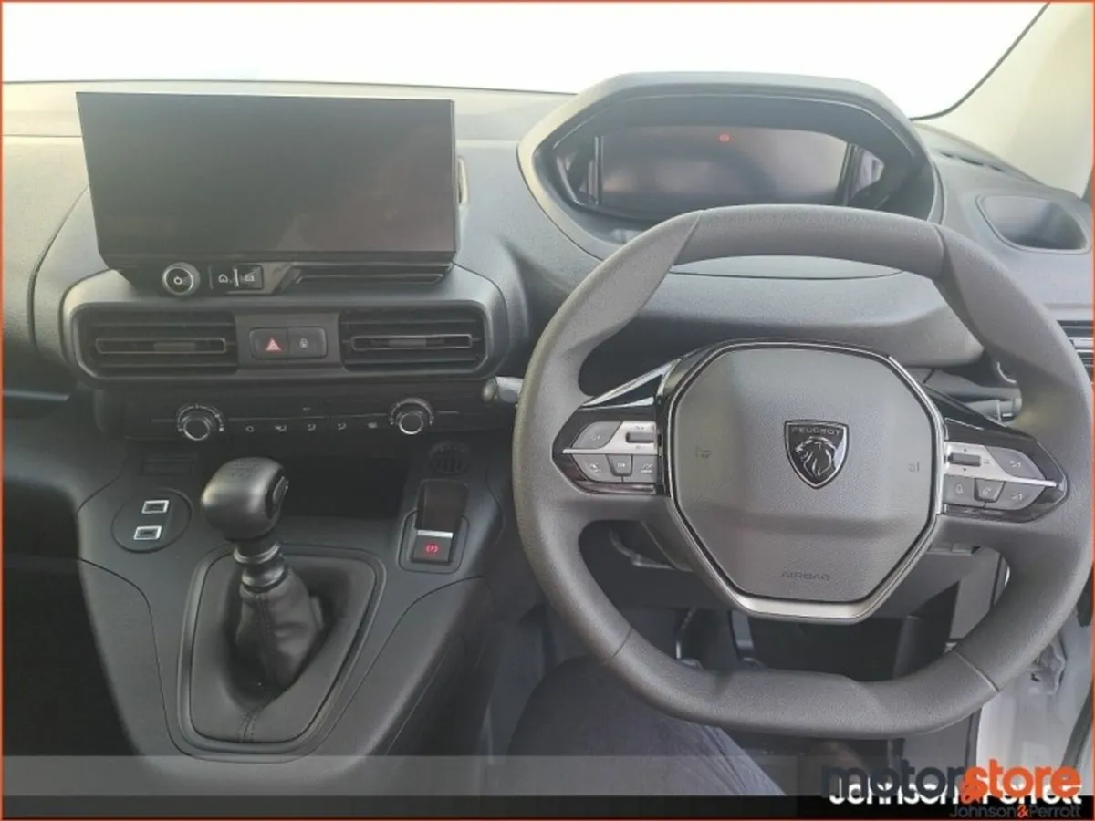 Peugeot Partner PARTNER PRO PLUS1.5 HDI 100 65 - P - Image 4