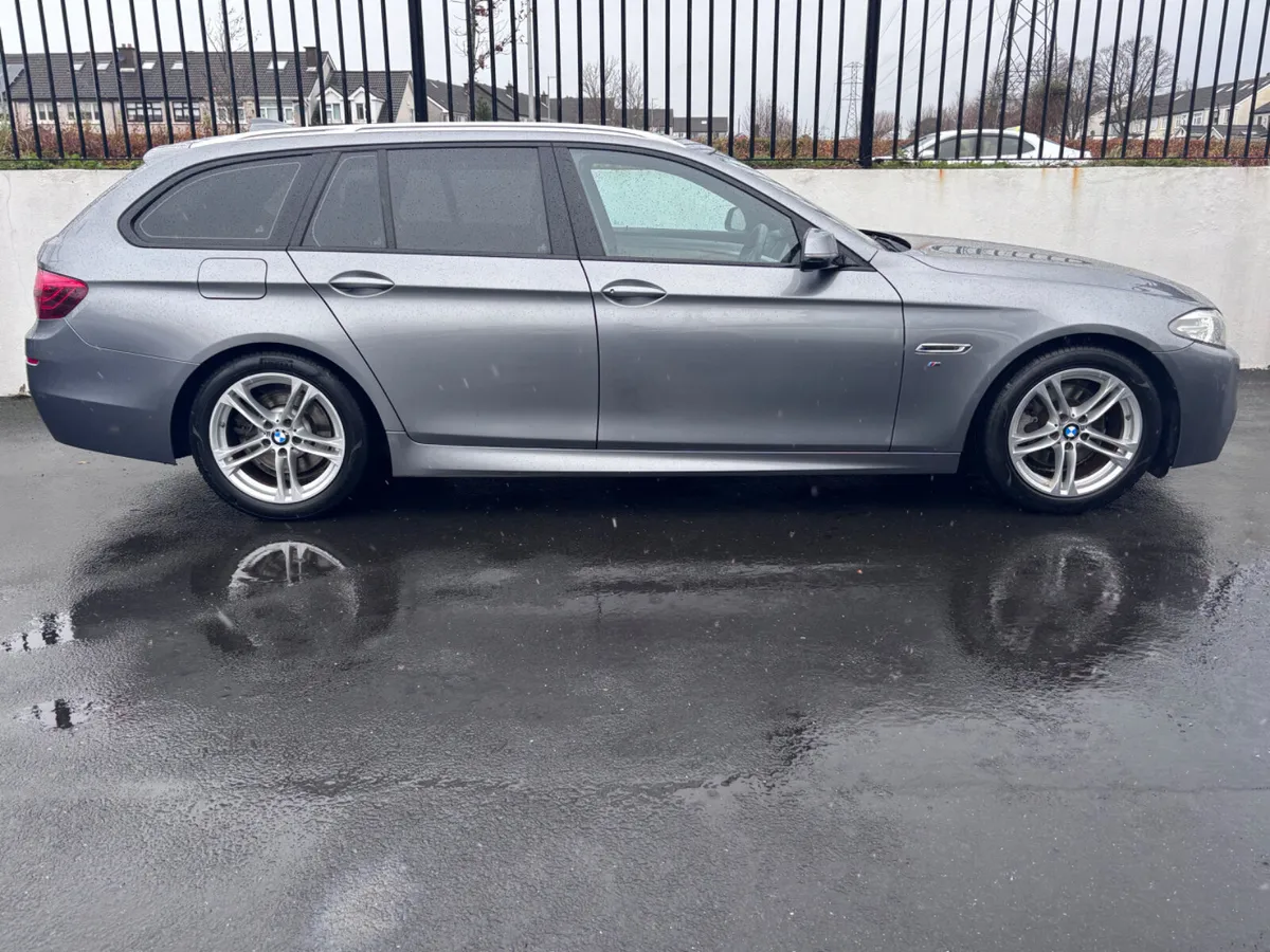 2017 BMW 5 SERIES D F11 M SPORT 5DR AUTO - Image 3