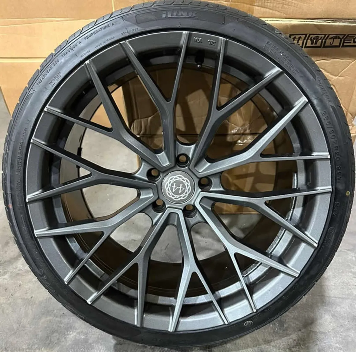 20" Quantum44 SFF2 Alloys & Tyres For Audi A7 - Image 2