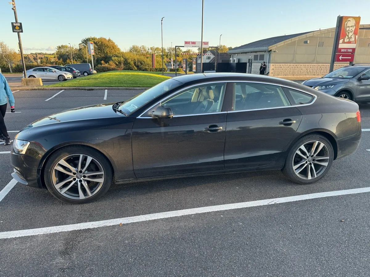 Audi a5 - Image 2