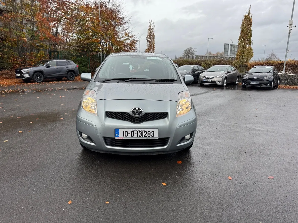 2010 Toyota Yaris - Image 1