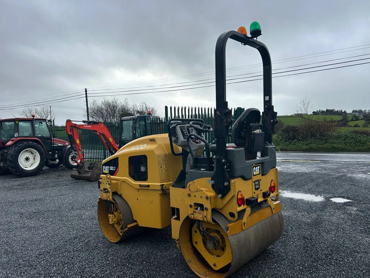 ✅CAT CB2.7 Roller - Image 2