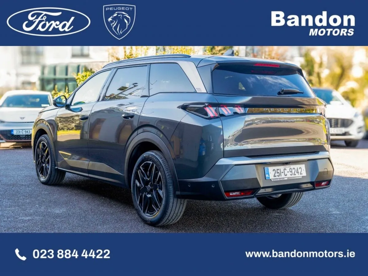 Peugeot 5008 2025 Peugeot 5008 1.2 MHEV 145bhp E-D - Image 3
