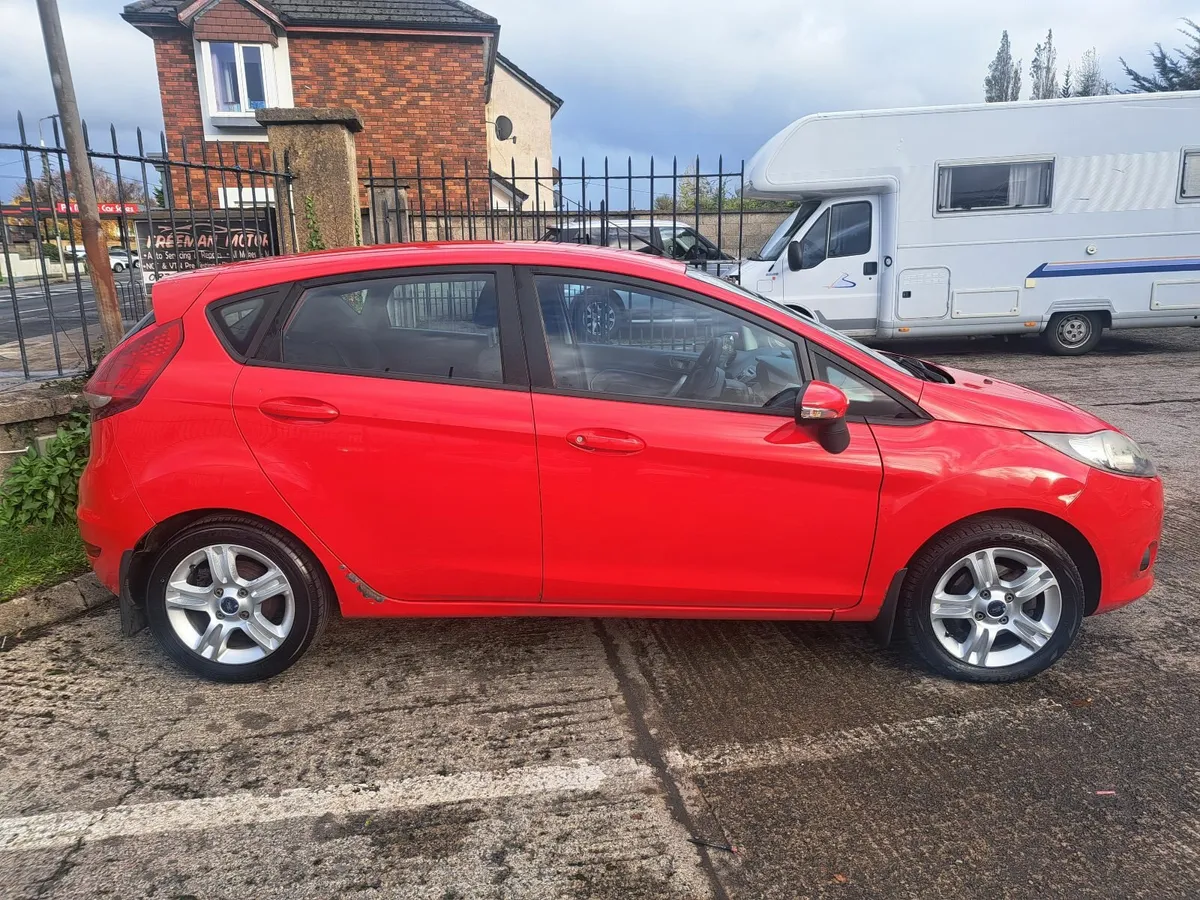 Ford Fiesta 2009 - Image 3