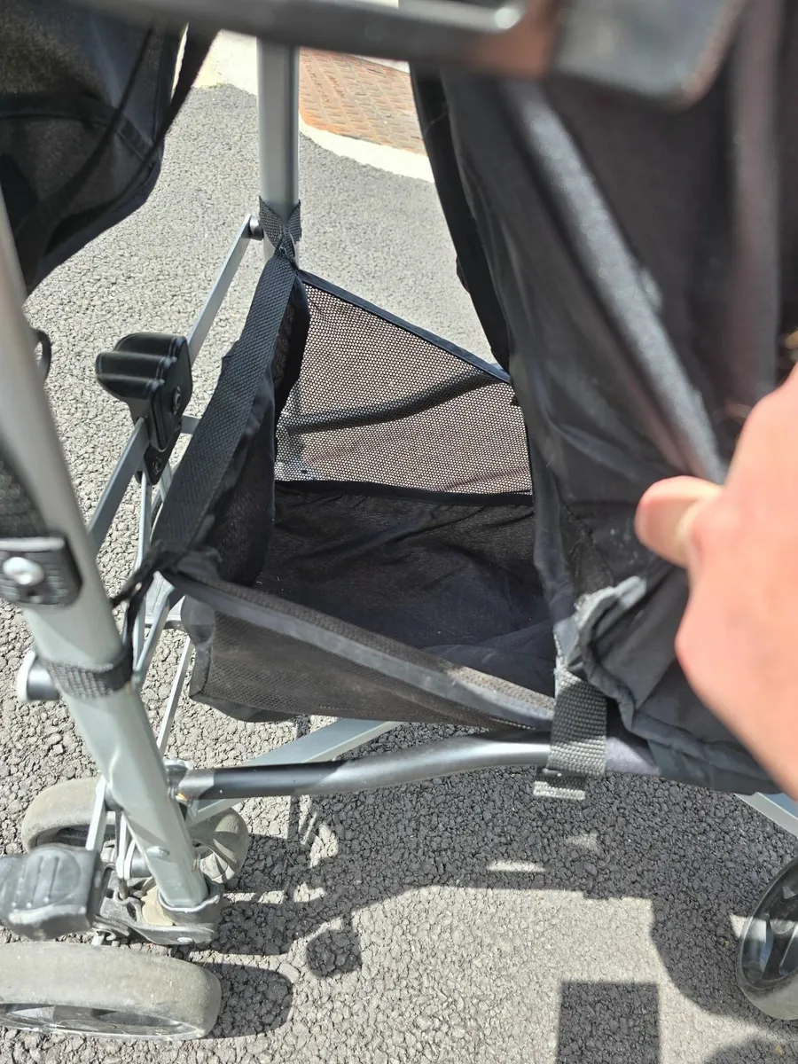 Joie Stroller - free to a good home - Image 3