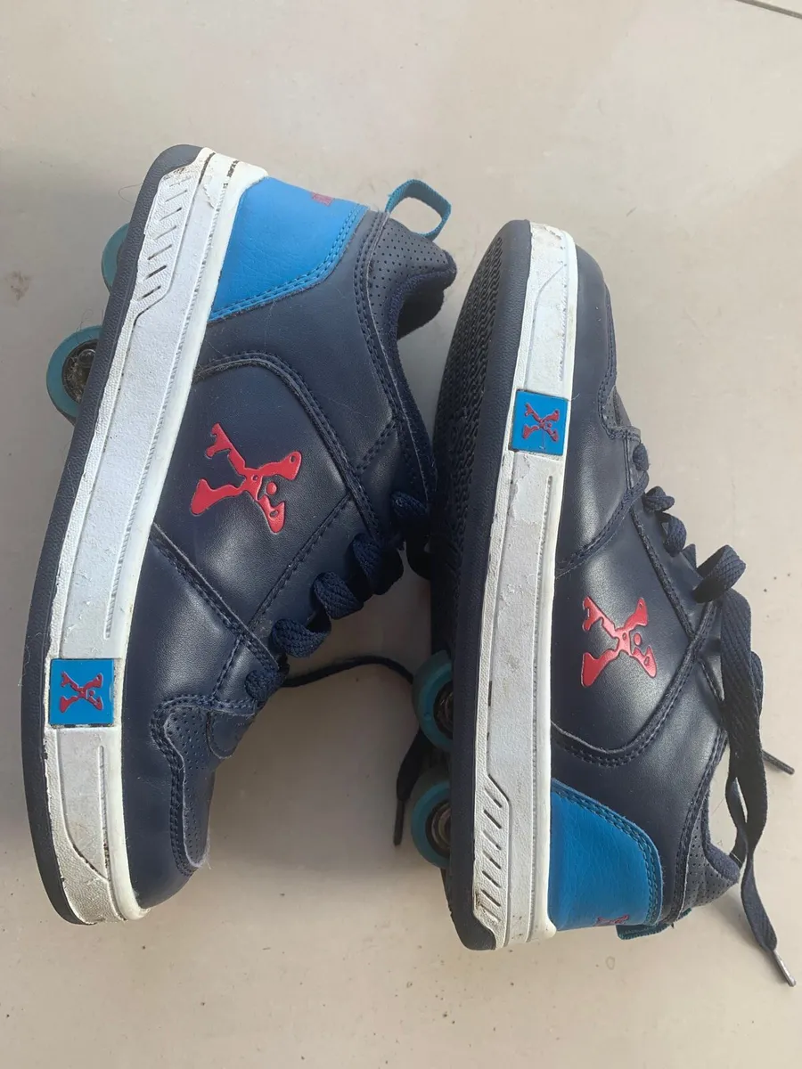 Heelys street shoes - Image 2