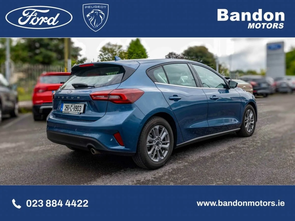 Ford Focus 2025 Ford Focus Titanium 1.0L EcoBoost - Image 3