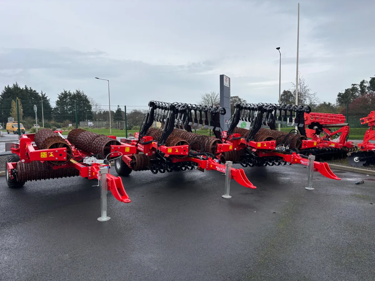 Quivogne Ring Rollers - Image 1