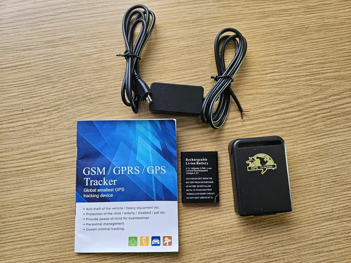 GPS Car Tracker SIM MicroSD card slots TK102B - Image 1