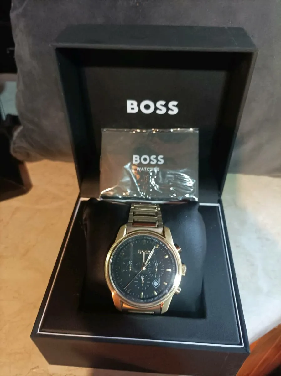 Mans BOSS Watch - Image 1