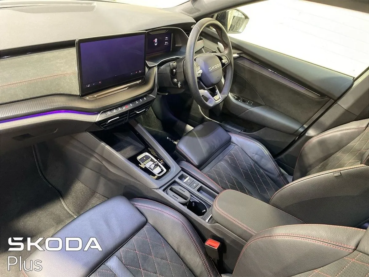 Skoda Octavia RS 2.0tsi 265bhp DSG  massive Spec - Image 4