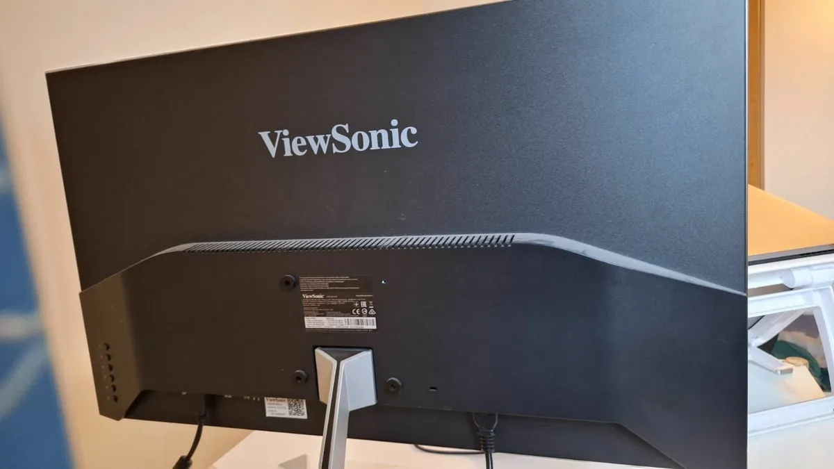 32" Full HD Monitor Screen - Image 3