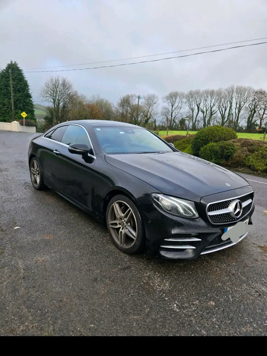 Mercedes-Benz E-Class 2019 - Image 2