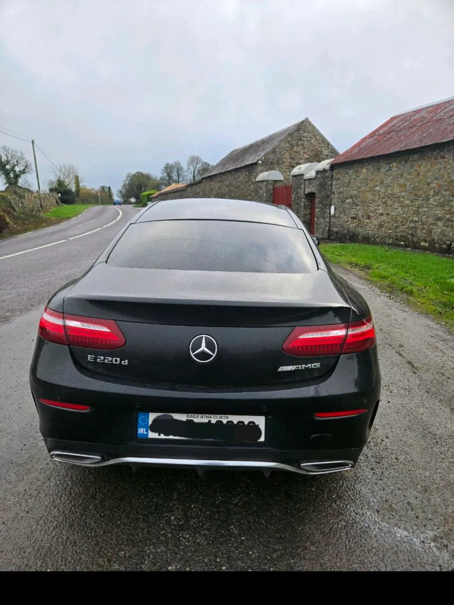Mercedes-Benz E-Class 2019 - Image 4