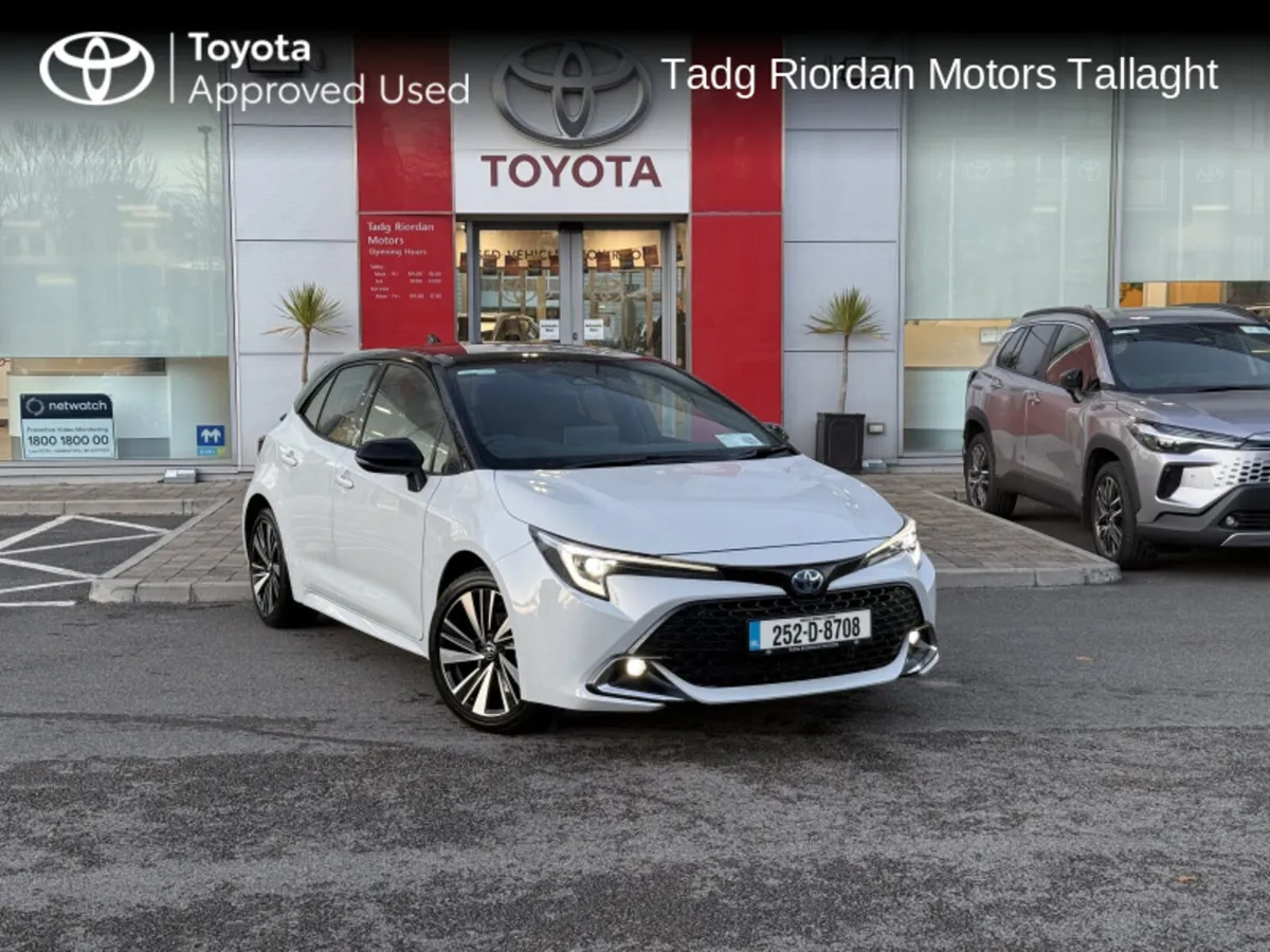 Toyota Corolla HB LUNA SPORT *** DEMO SALE *** BIG - Image 1