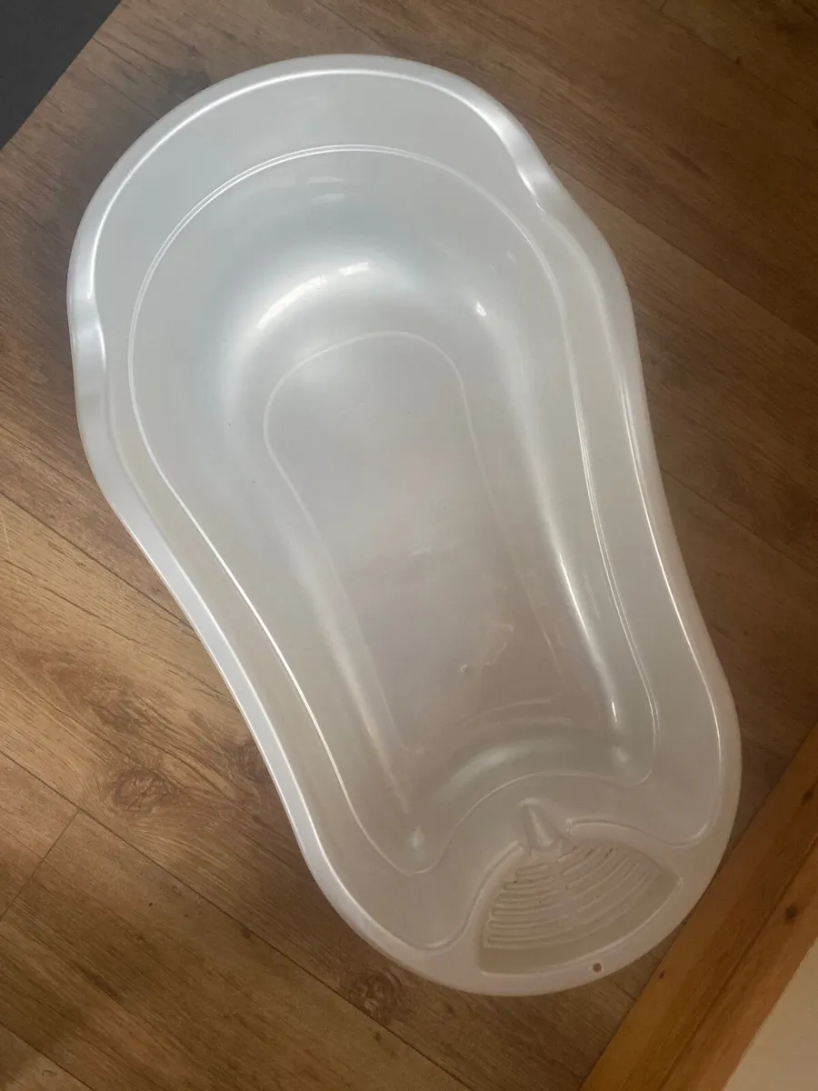 Baby bath - Image 1