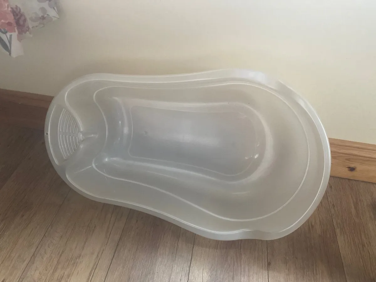 Baby bath - Image 2