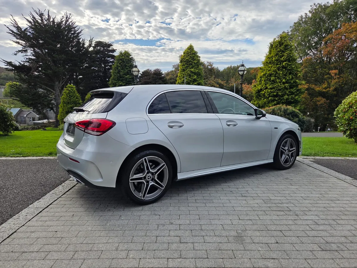 2021 Mercedes A250e AMG Premium 1.3 Hybrid Auto - Image 4