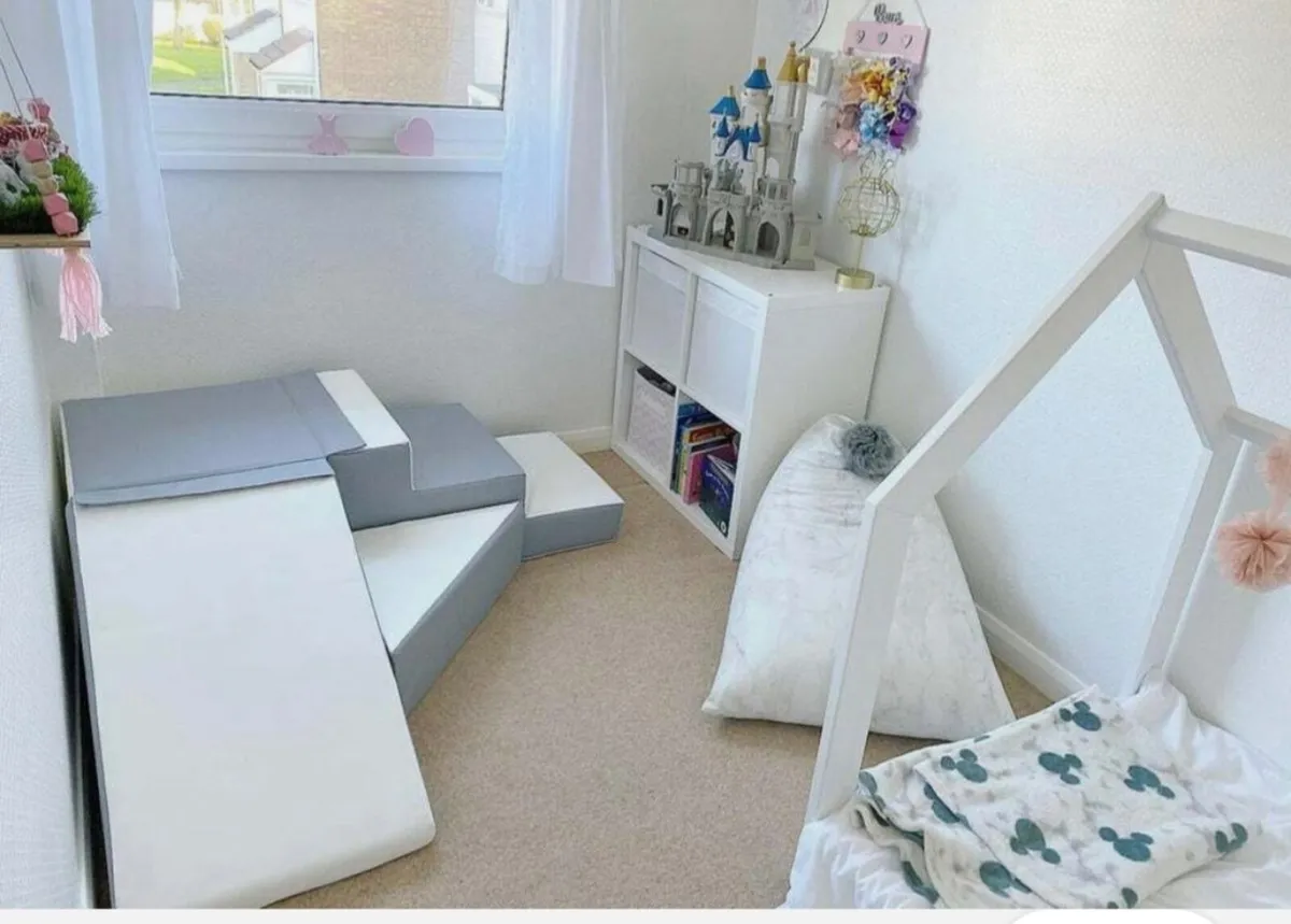 Commercial Grade Soft Play Set Excellent Condition - Image 3