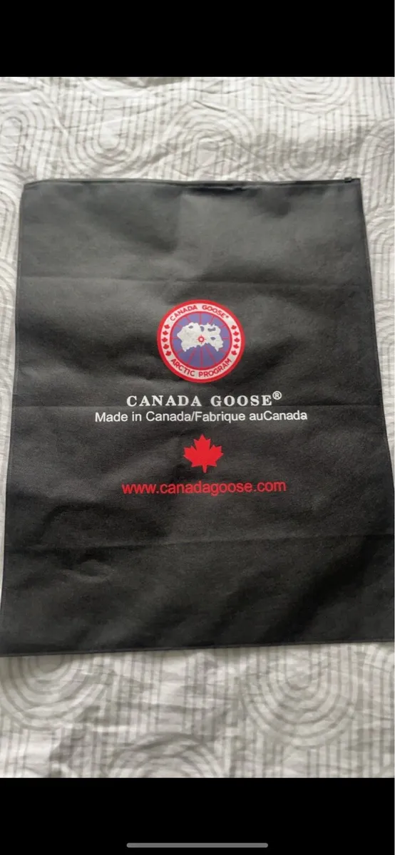 Canada Goose Bag