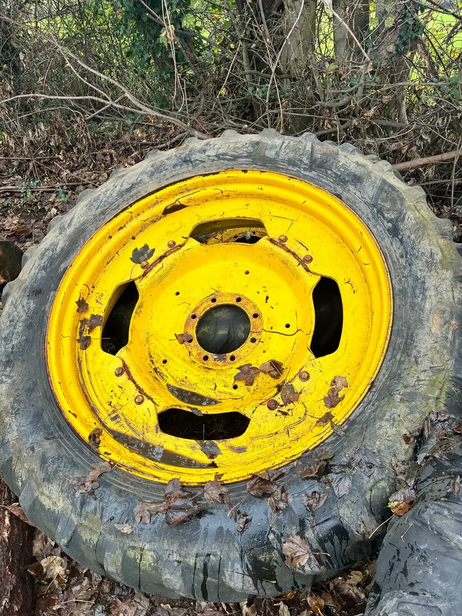 14.9 R46 row crop wheels and tyres - Image 1